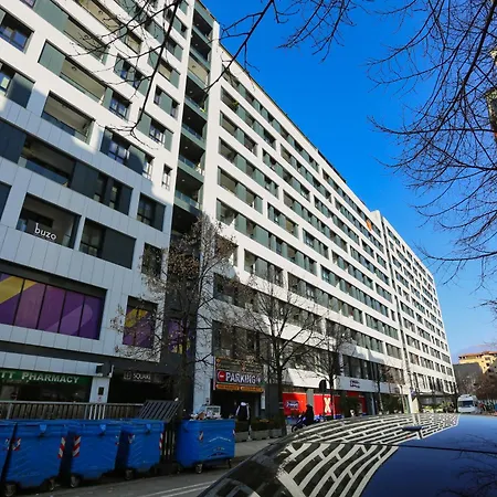 Luxurious Square 21 Apartman