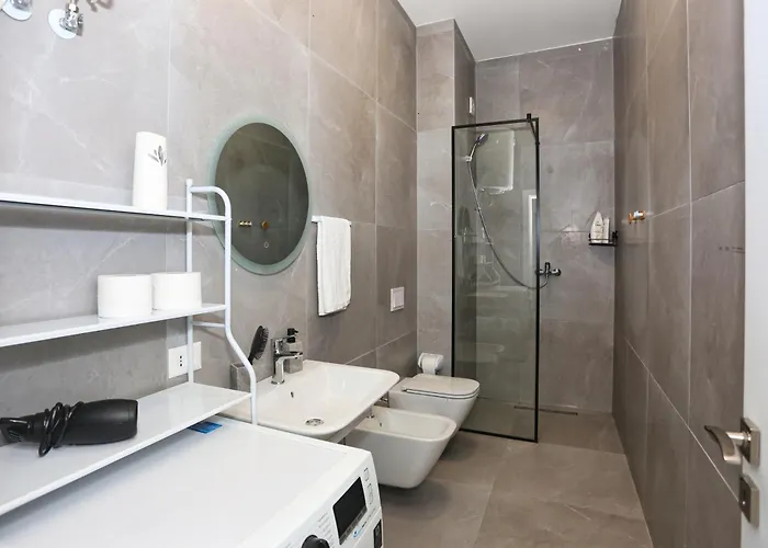 Luxurious Square 21 Apartman