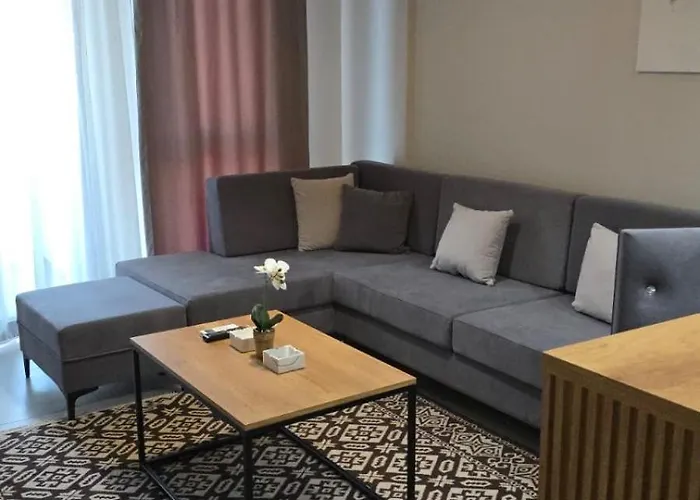 Luxurious Square 21 Tirana