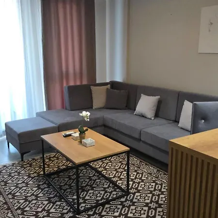 Luxurious Square 21 Tirana